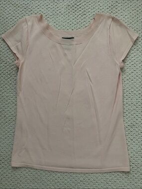 Banana Republic Light Pink Short Sleeve Crewneck Top